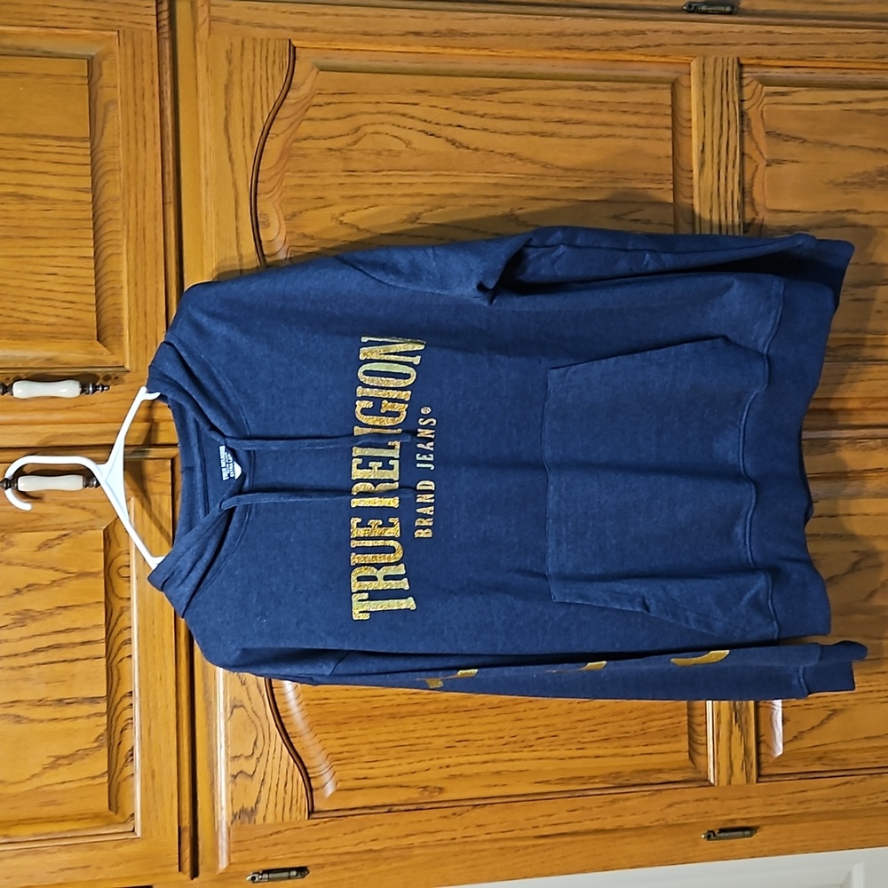 Amazing TRUE RELIGION HOODIE XL NEVER WORN TOOK TAGS OFF